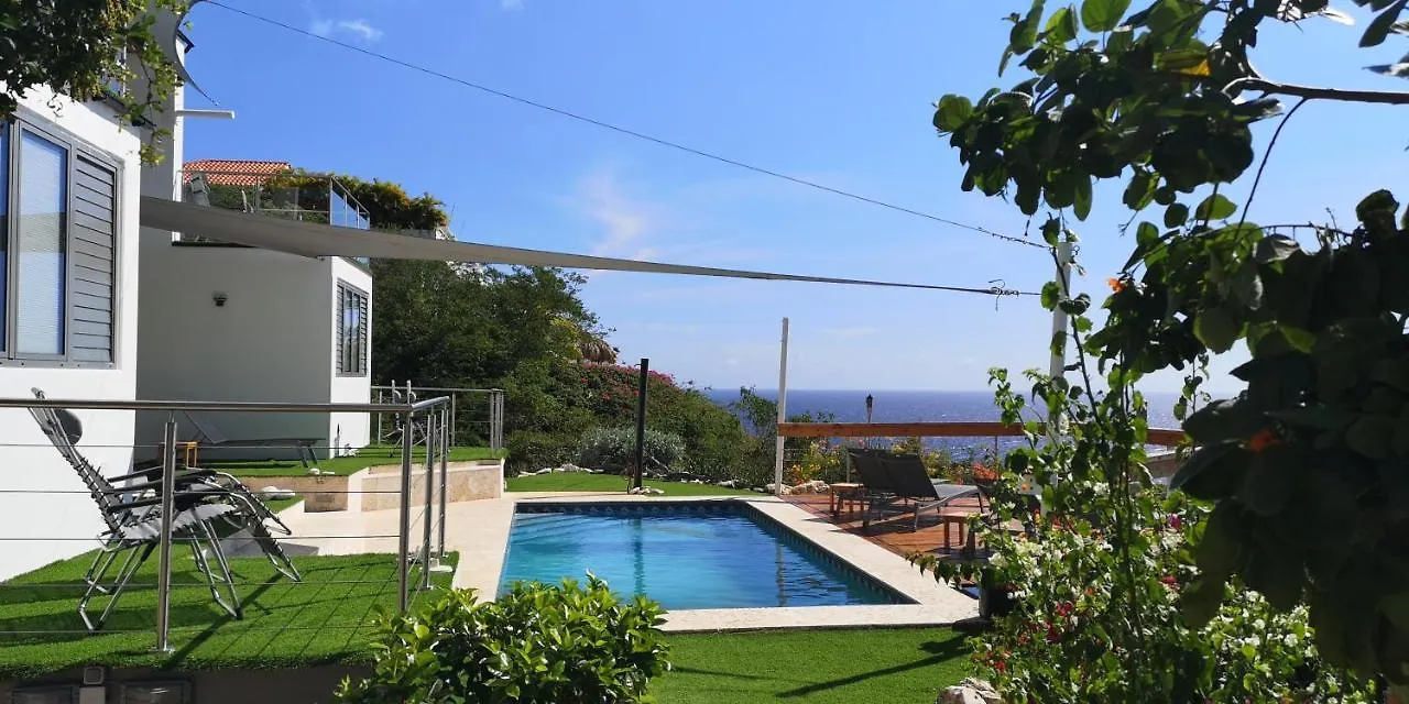 Group & Family House Galant Curacao Villa Willibrordus 0*,  Curaçao